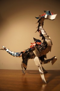 can sculpture dragon